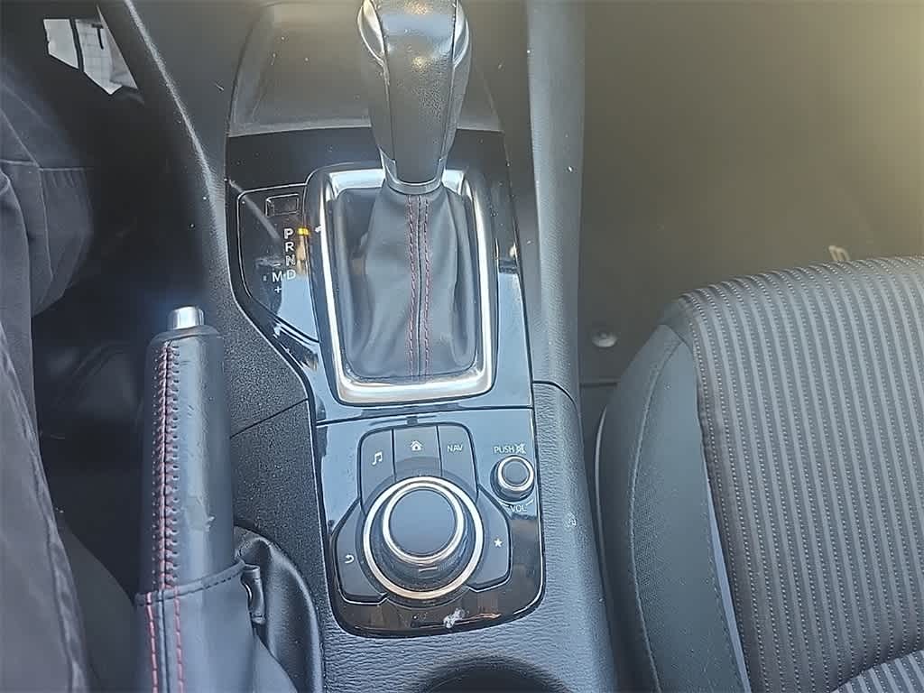 Thumbnail: 2016 Mazda Mazda3 - 20