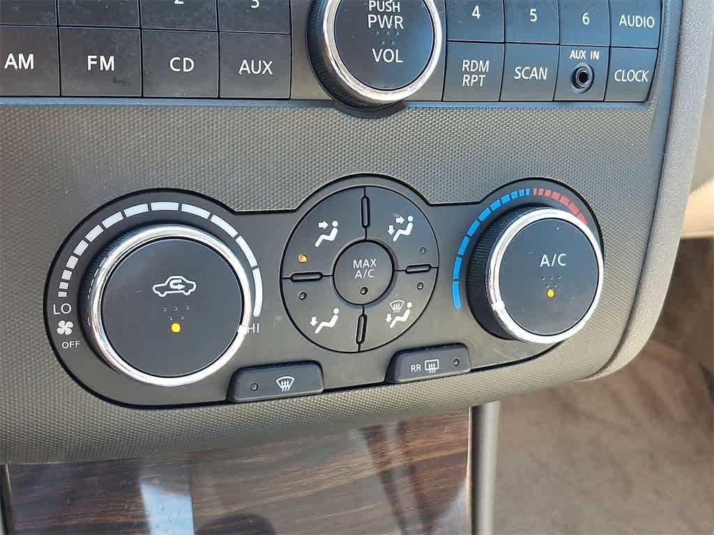 Thumbnail: 2011 Nissan Altima - 19