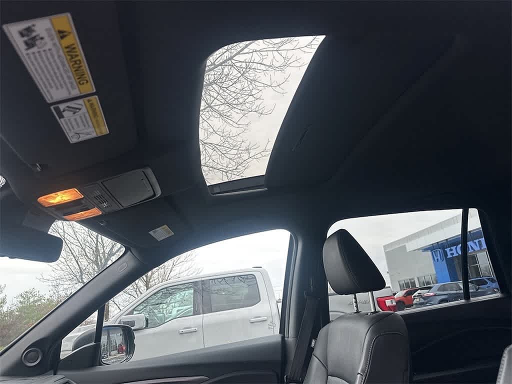 Thumbnail: 2022 Honda Passport - 9