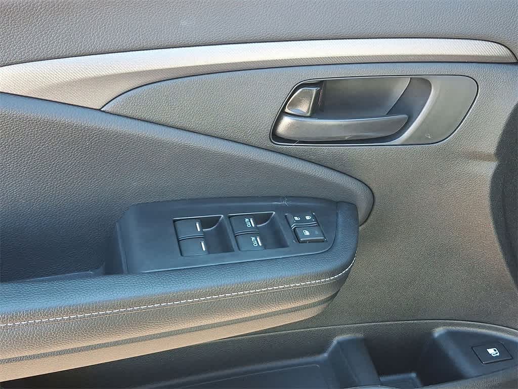 Thumbnail: 2025 Honda Ridgeline - 10