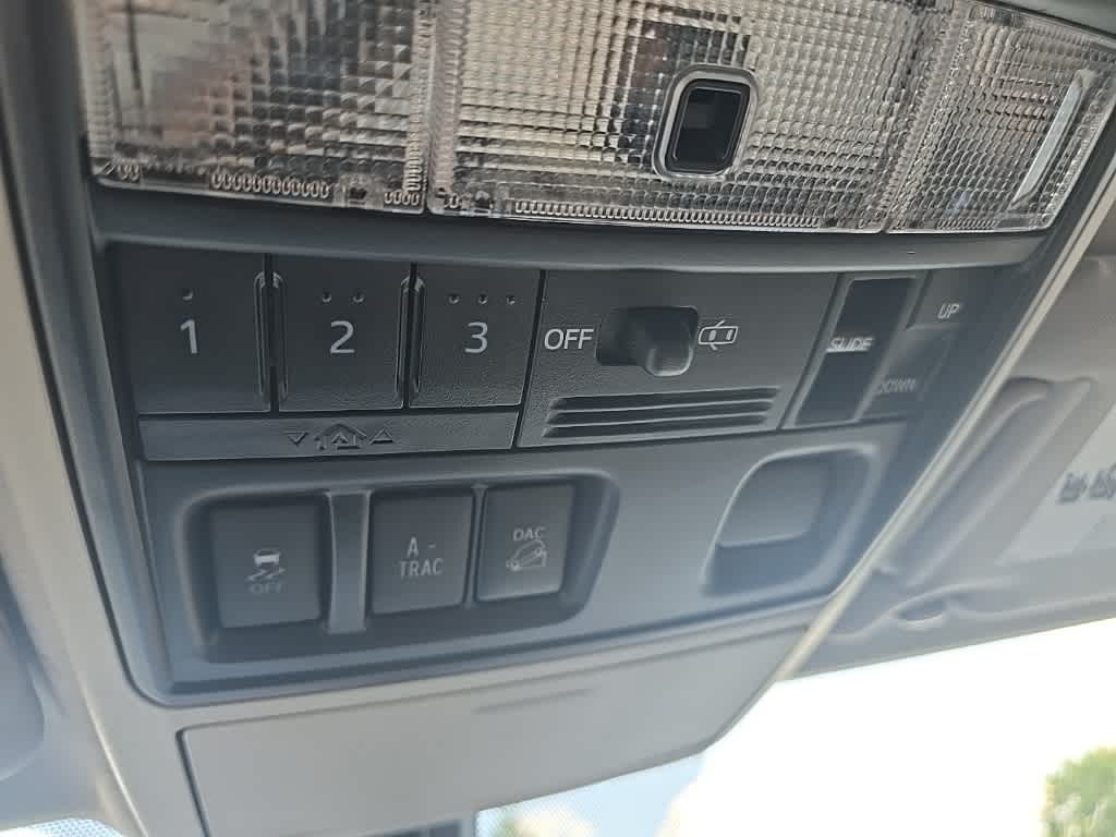 2015 Toyota 4Runner SR5 21