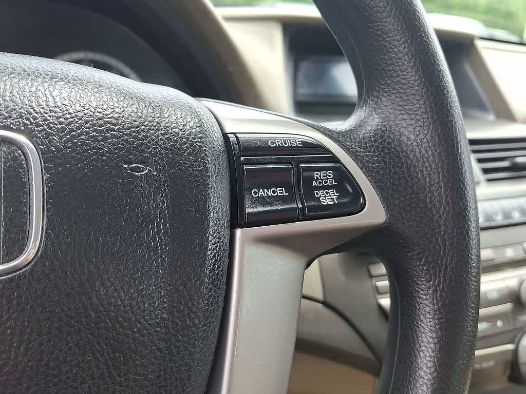 Thumbnail: 2010 Honda Accord - 18