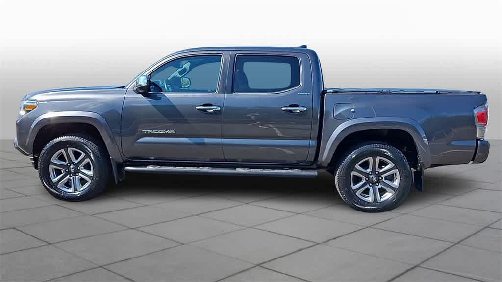 Thumbnail: 2019 Toyota Tacoma - 5