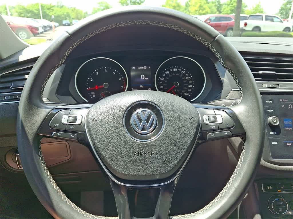 Thumbnail: 2021 Volkswagen Tiguan - 16