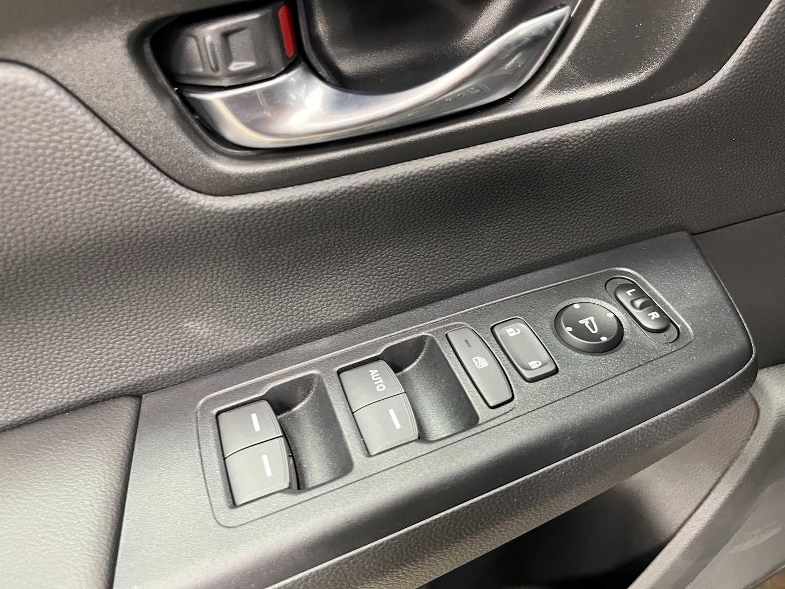 Thumbnail: 2026 Honda CR-V - 8