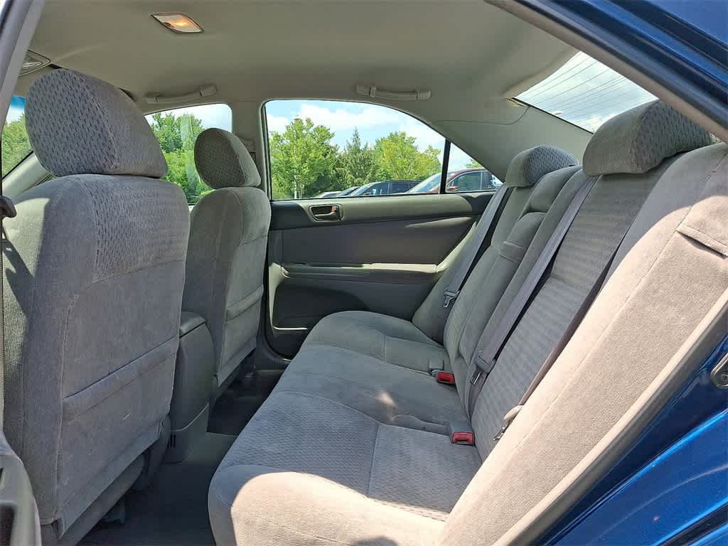 Thumbnail: 2002 Toyota Camry - 12