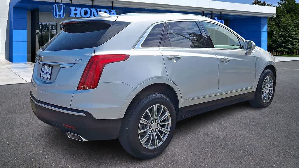 Thumbnail: 2017 Cadillac XT5 - 8