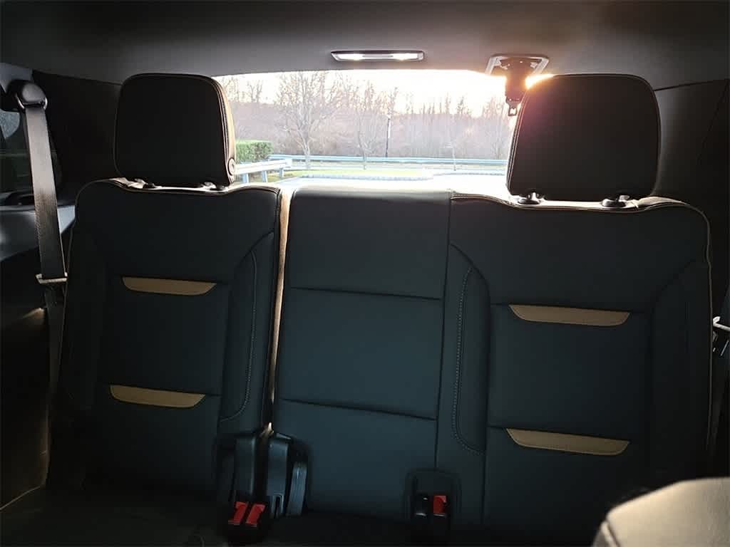 Thumbnail: 2022 GMC Yukon - 19