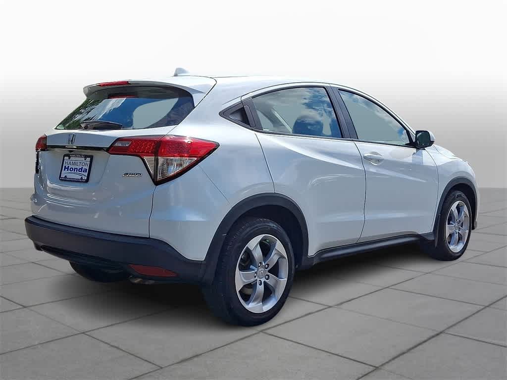 Thumbnail: 2022 Honda HR-V - 24