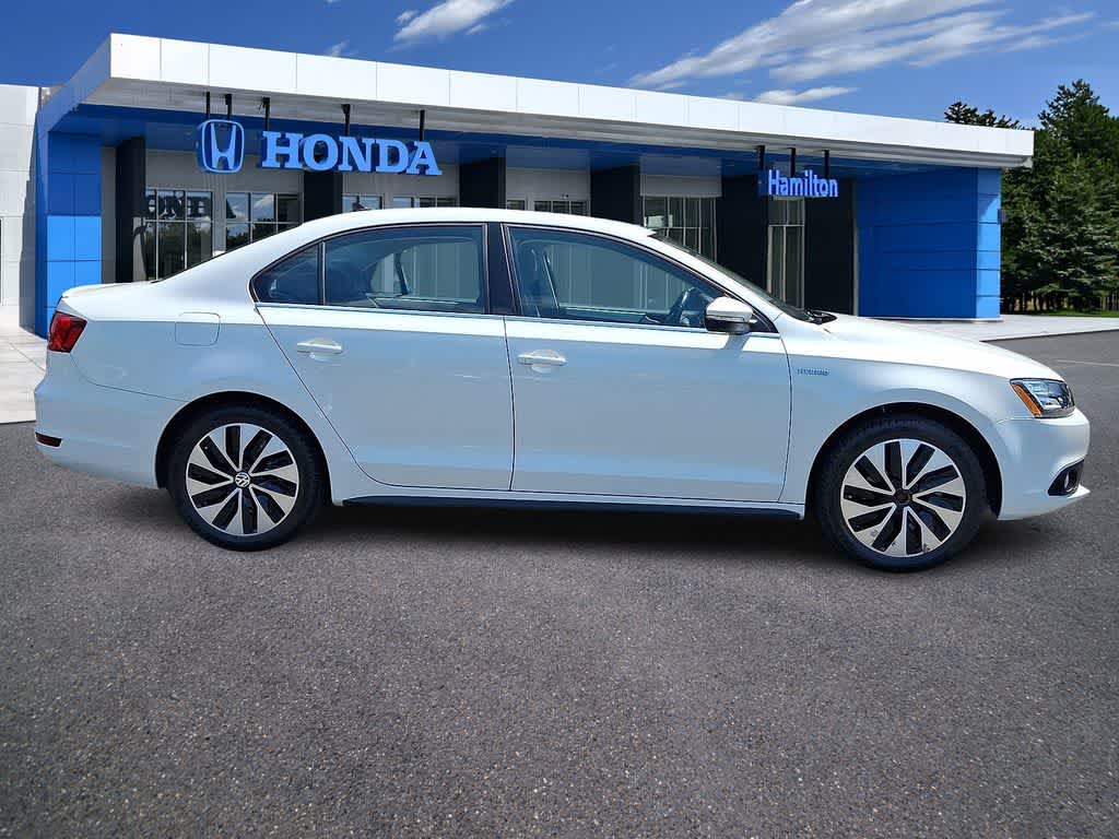 Thumbnail: 2014 Volkswagen Jetta - 25