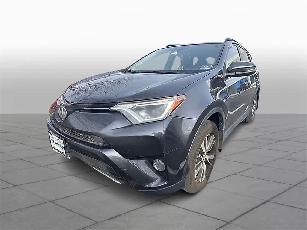 2017 Toyota RAV4 XLE -
                  Hamilton, NJ