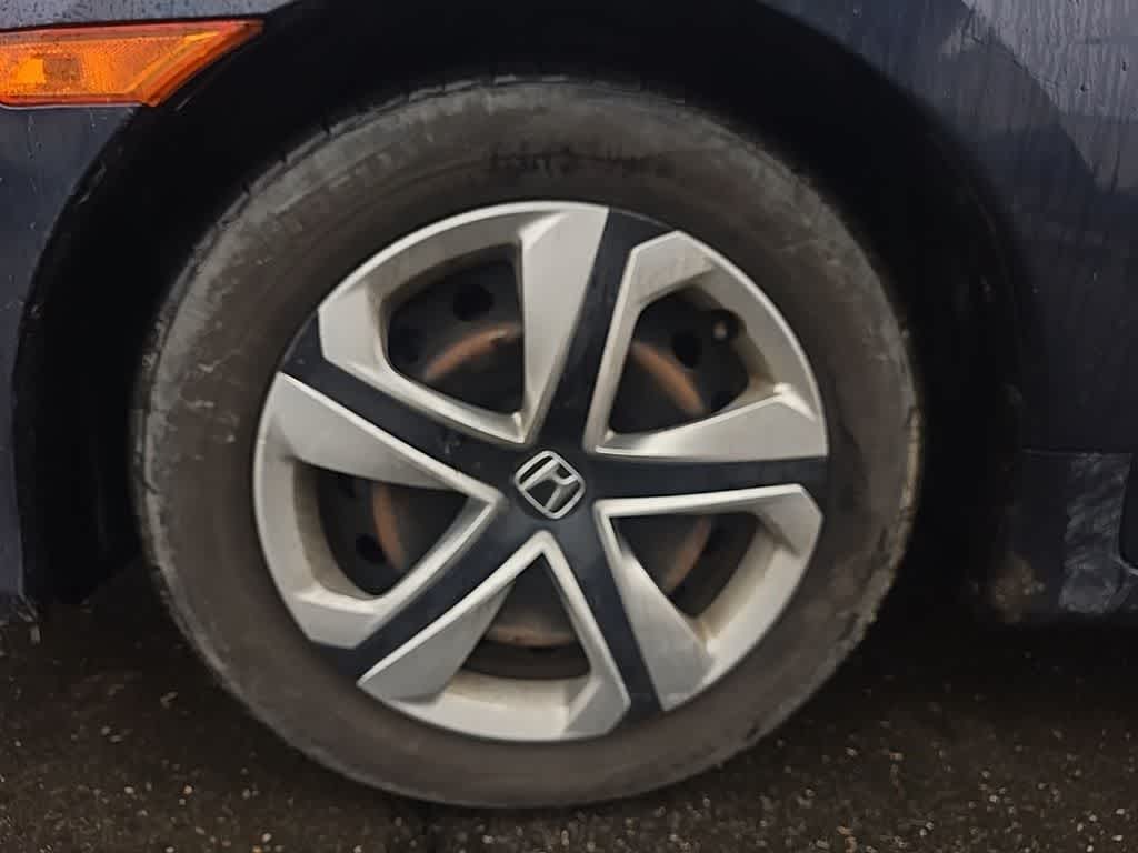 Thumbnail: 2018 Honda Civic - 15