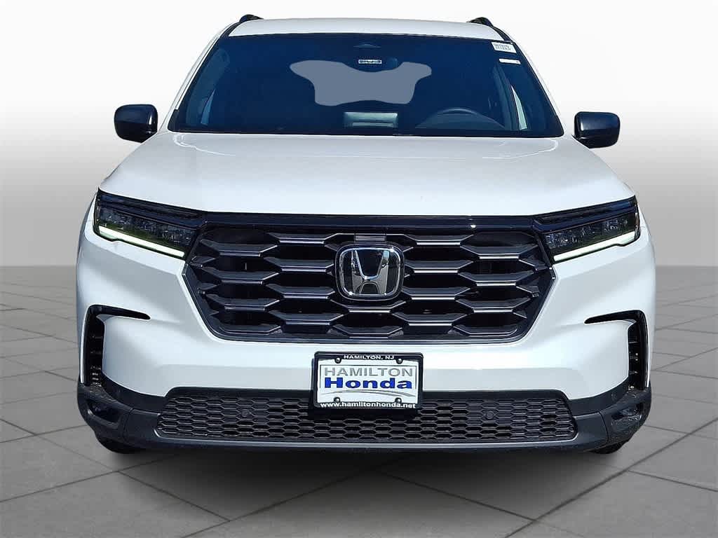 Thumbnail: 2025 Honda Pilot - 2