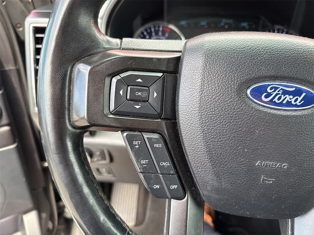 Thumbnail: 2018 Ford Expedition - 12