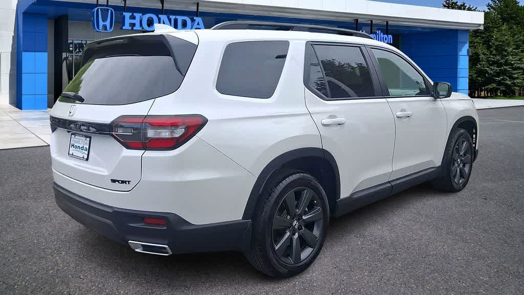Thumbnail: 2025 Honda Pilot - 8