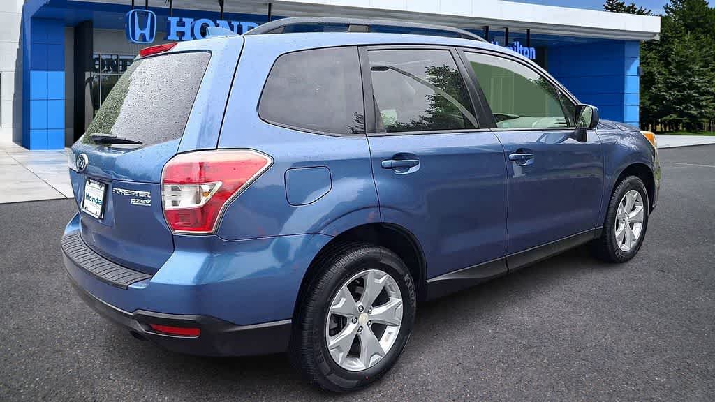 Thumbnail: 2016 Subaru Forester - 8
