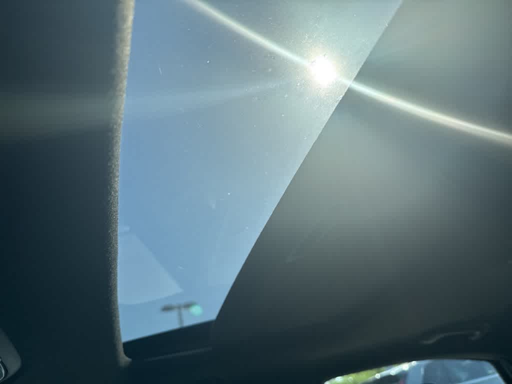 Thumbnail: 2022 Kia Forte - 17