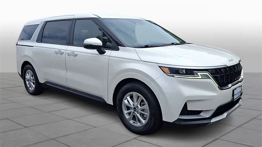 Thumbnail: 2023 Kia Carnival - 2