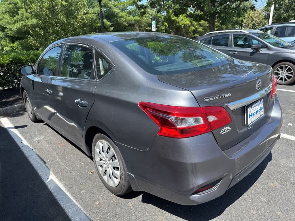 Thumbnail: 2019 Nissan Sentra - 6