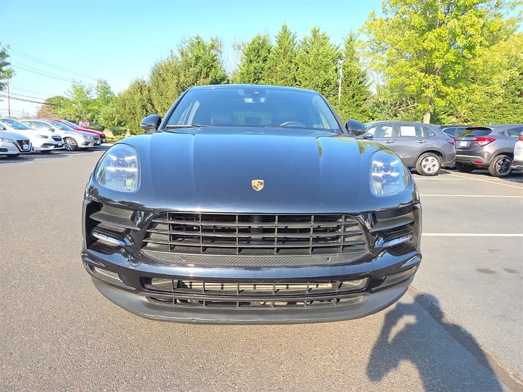 Thumbnail: 2020 Porsche Macan - 2