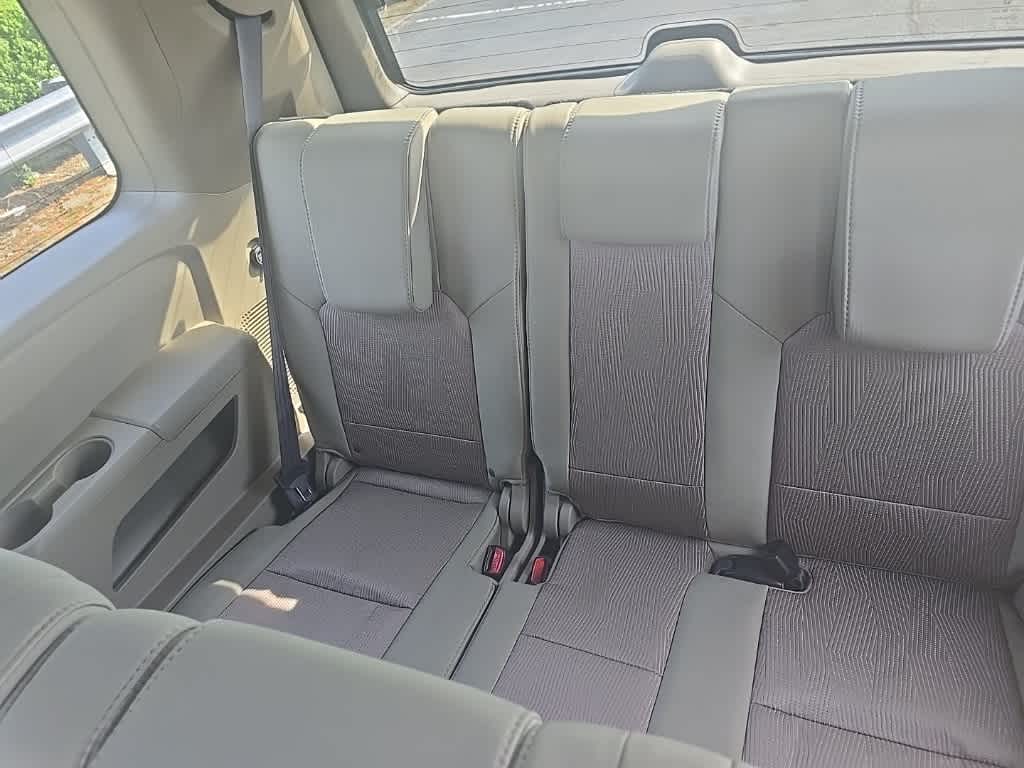 Thumbnail: 2013 Honda Pilot - 8