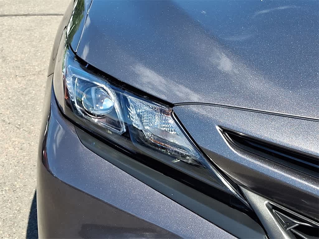 Thumbnail: 2021 Toyota Camry - 27