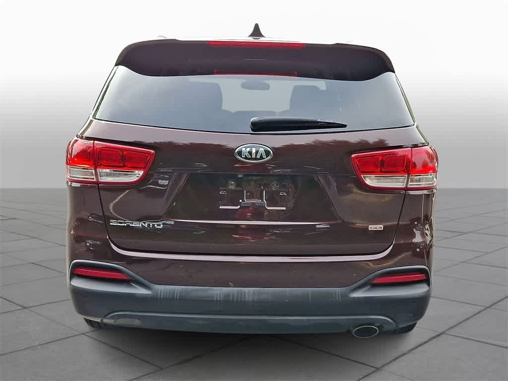 Thumbnail: 2016 Kia Sorento - 20