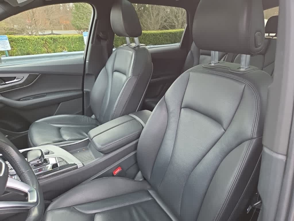 Thumbnail: 2019 Audi Q7 - 16