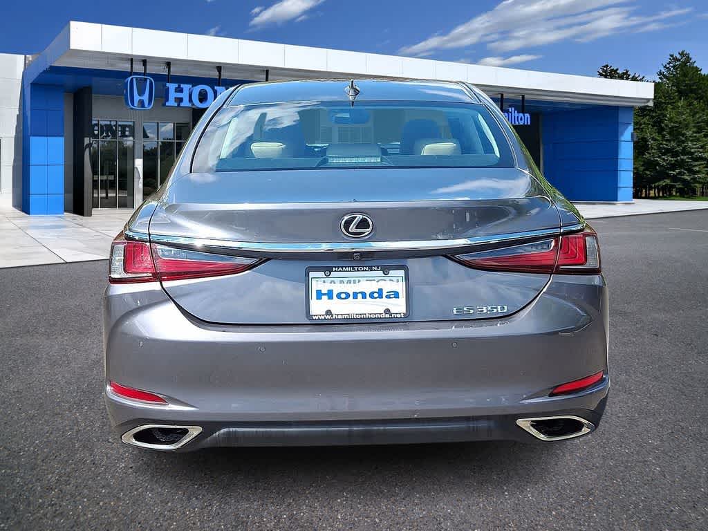 Thumbnail: 2019 Lexus ES - 23