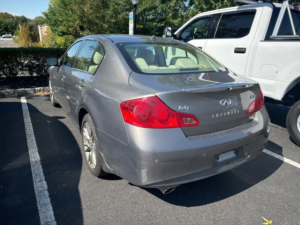 2011 INFINITI G37 X 7