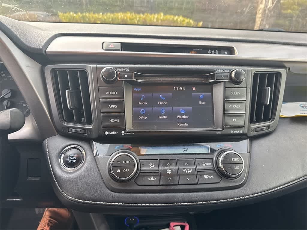 Thumbnail: 2017 Toyota RAV4 - 14