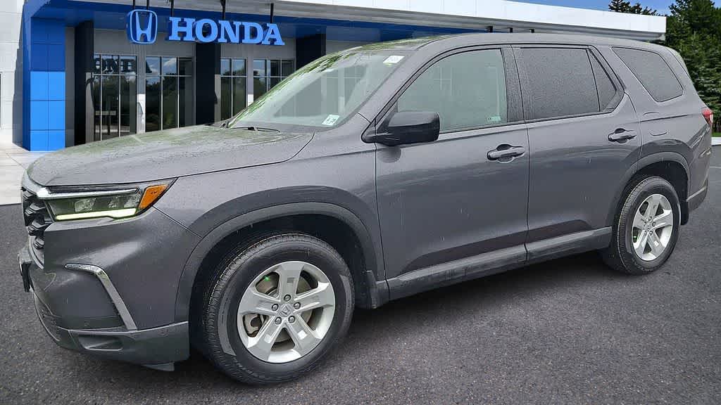 Thumbnail: 2023 Honda Pilot - 4