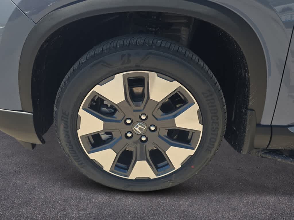 Thumbnail: 2026 Honda Pilot - 9