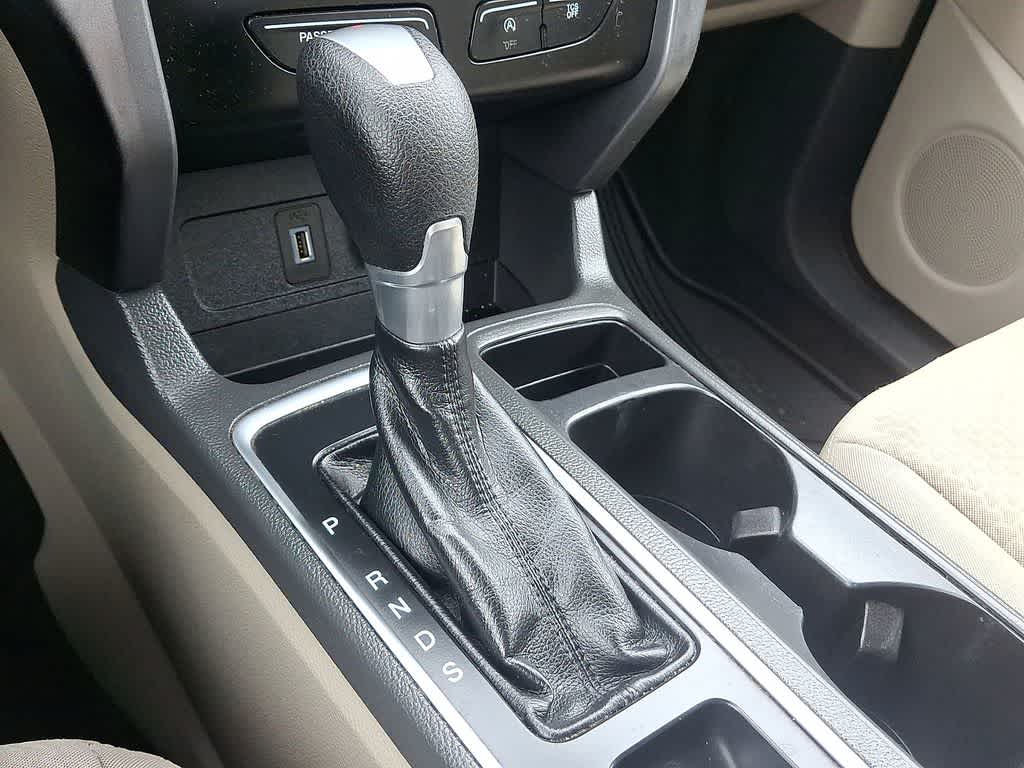 Thumbnail: 2017 Ford Escape - 12