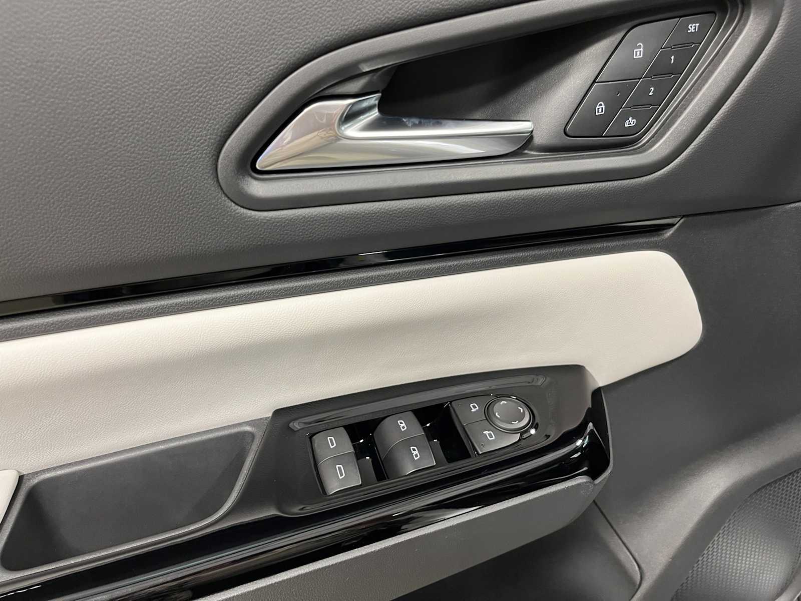 Thumbnail: 2026 Honda Prologue - 10