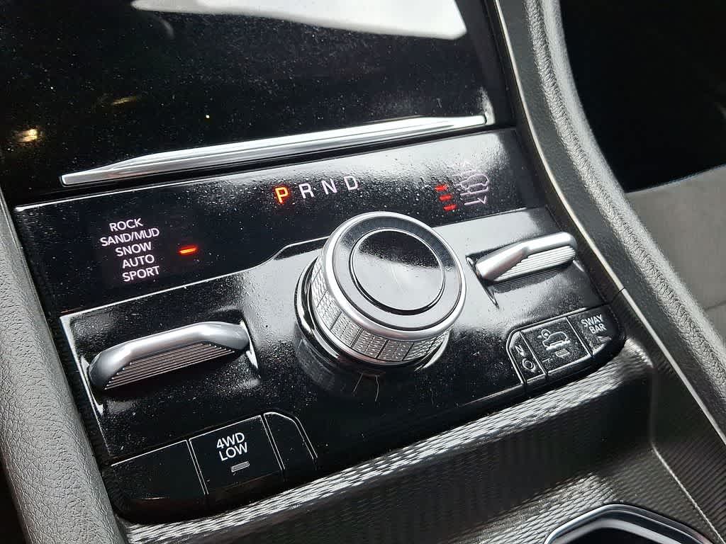 Thumbnail: 2024 Jeep Grand Cherokee - 12