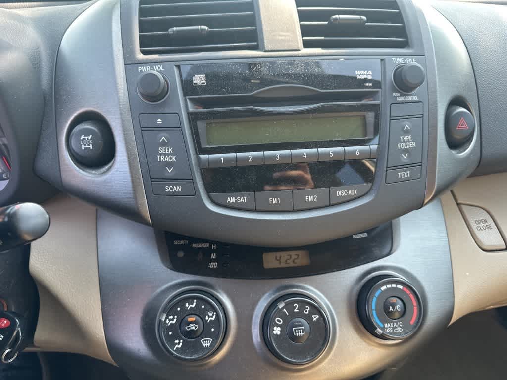 Thumbnail: 2010 Toyota RAV4 - 10