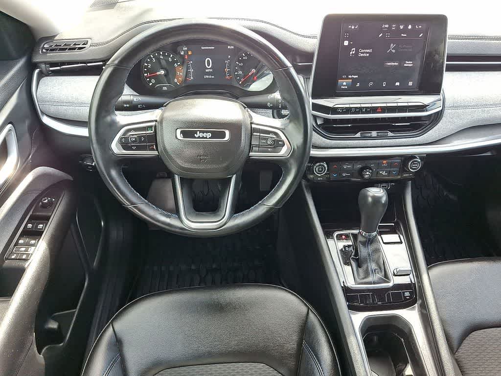 Thumbnail: 2022 Jeep Compass - 21