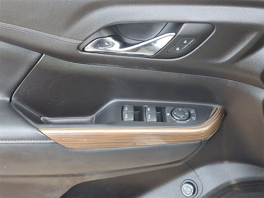 Thumbnail: 2023 GMC Acadia - 10