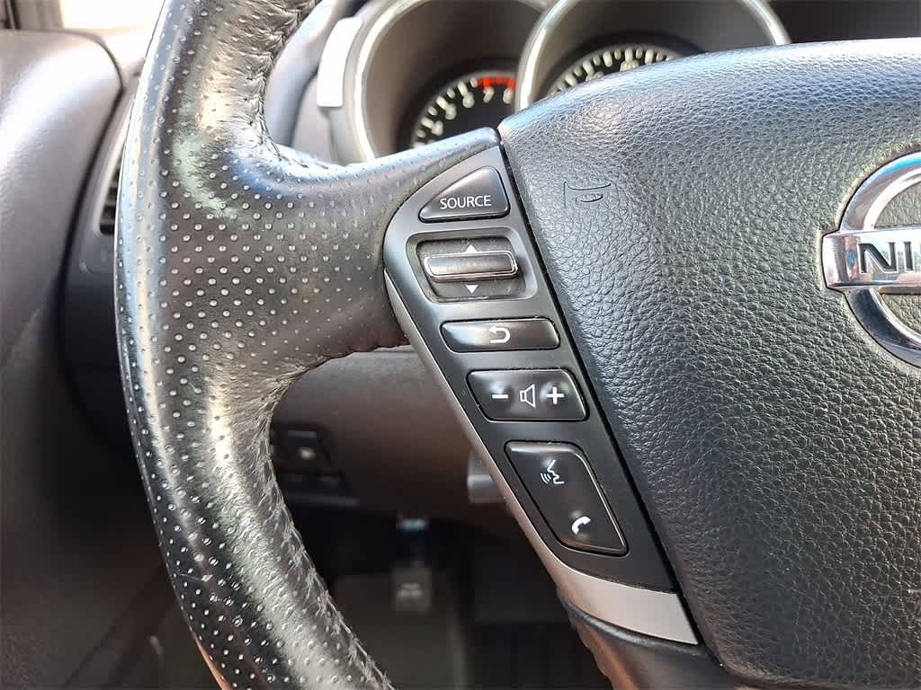 Thumbnail: 2013 Nissan Murano - 17