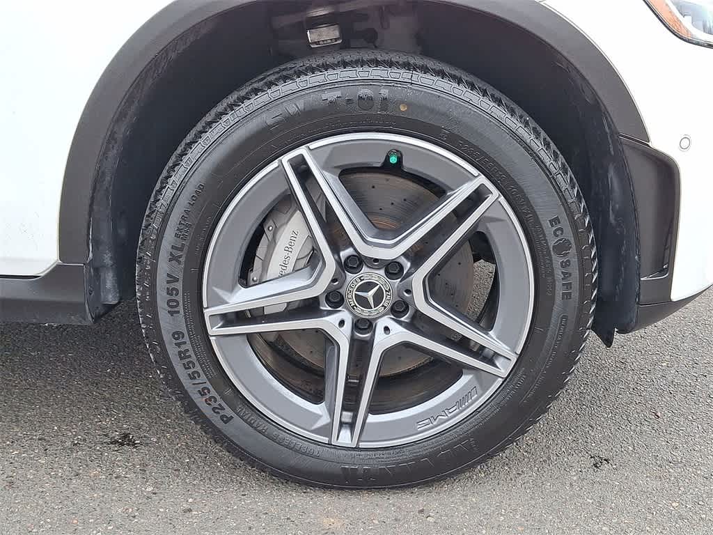 Thumbnail: 2022 Mercedes-Benz GLC - 26