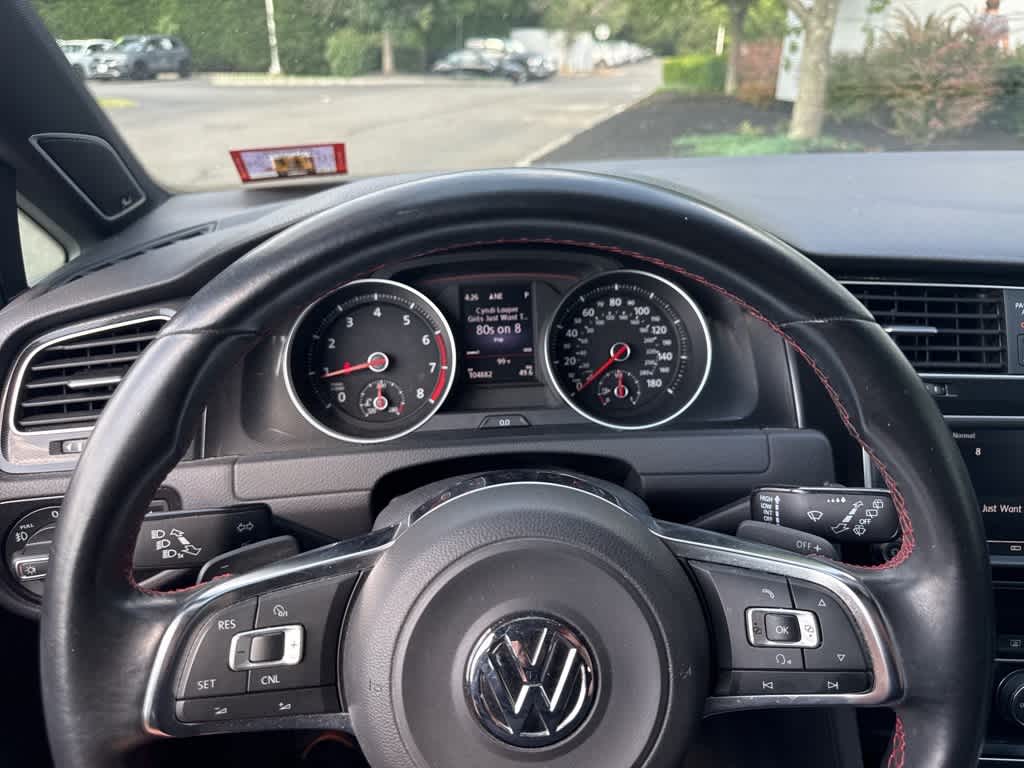 Thumbnail: 2016 Volkswagen Golf - 13
