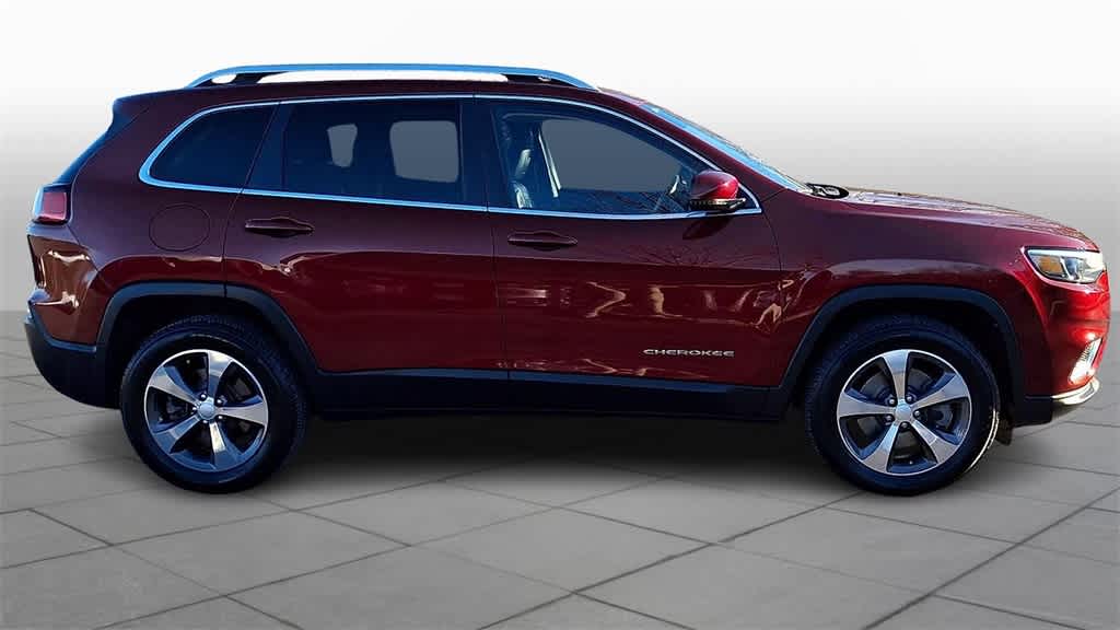 Thumbnail: 2019 Jeep Cherokee - 9