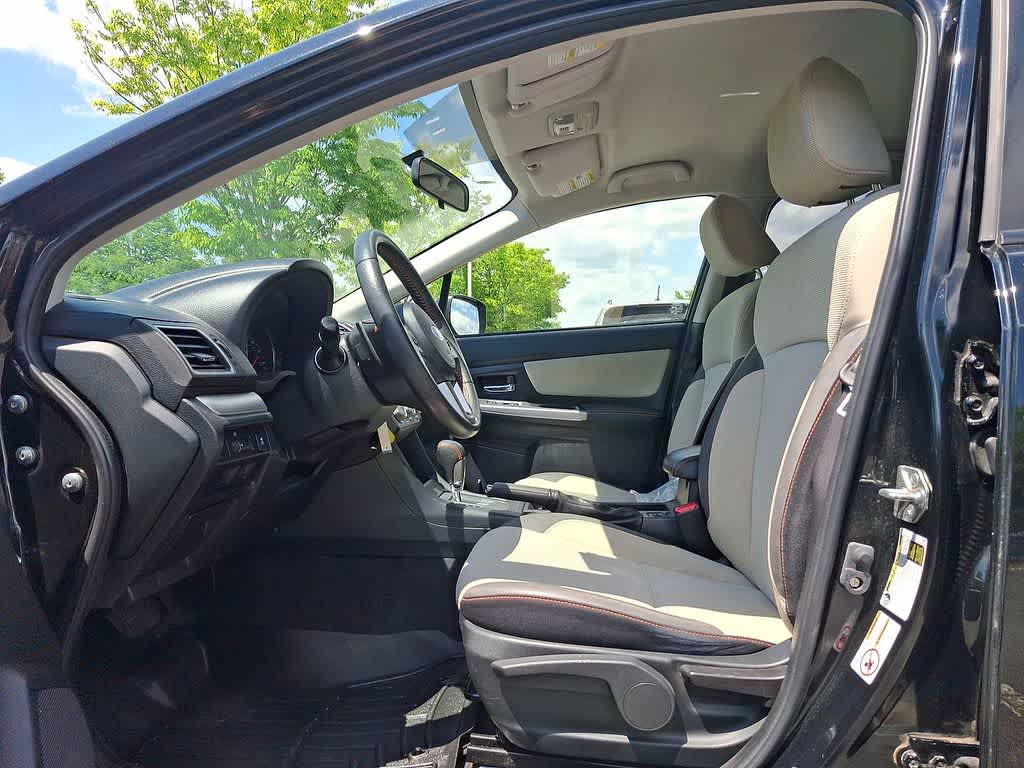 Thumbnail: 2016 Subaru Crosstrek - 11