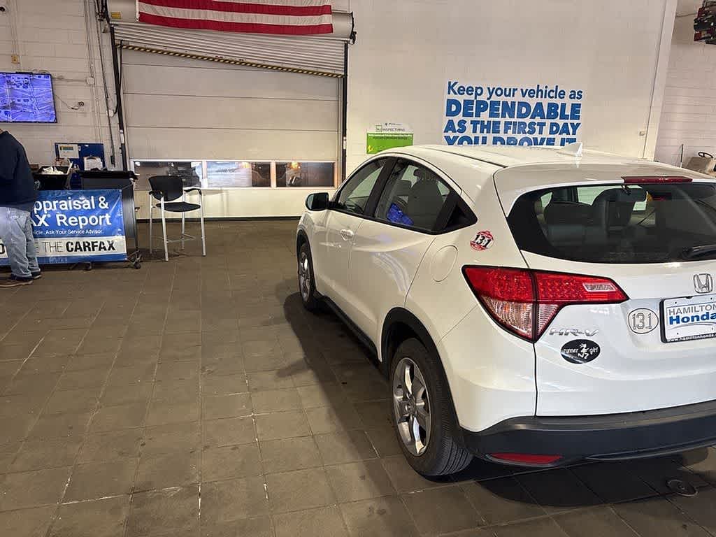 Thumbnail: 2017 Honda HR-V - 5