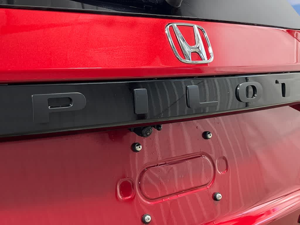 Thumbnail: 2026 Honda Pilot - 6