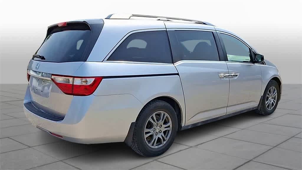 Thumbnail: 2012 Honda Odyssey - 8
