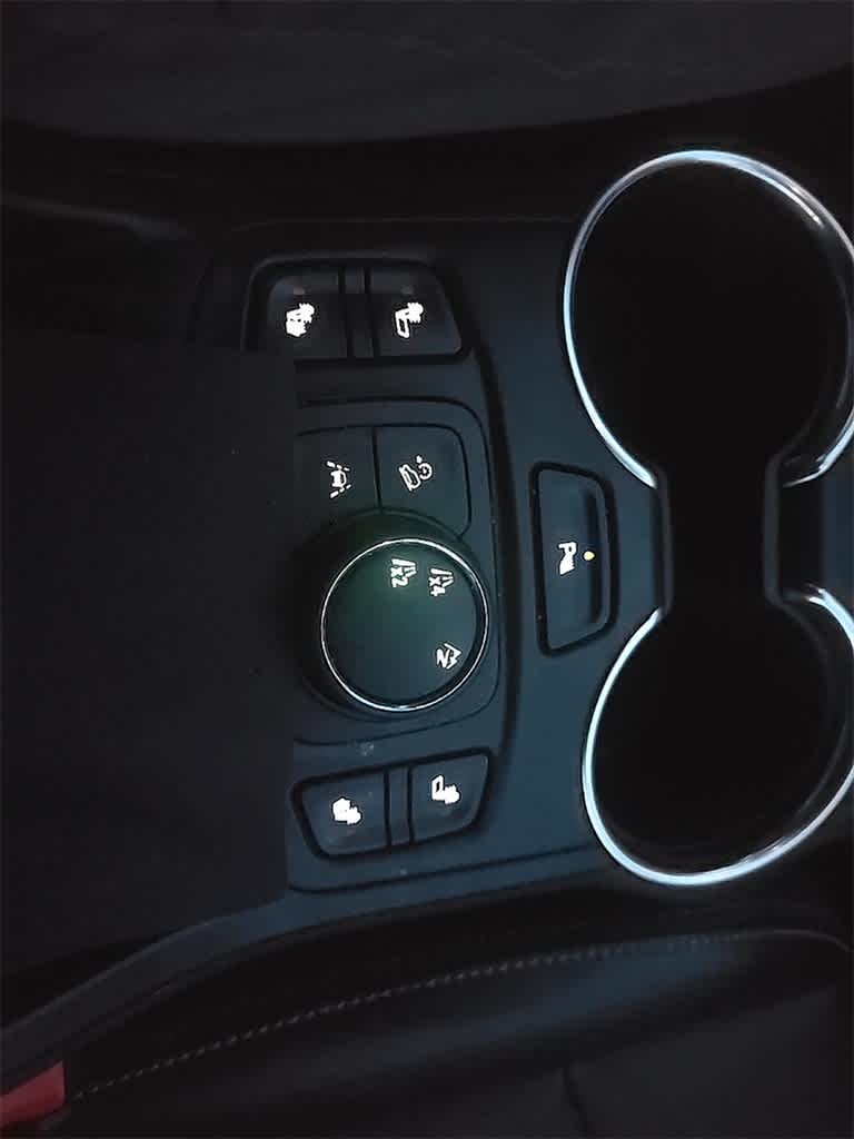 Thumbnail: 2022 GMC Terrain - 19