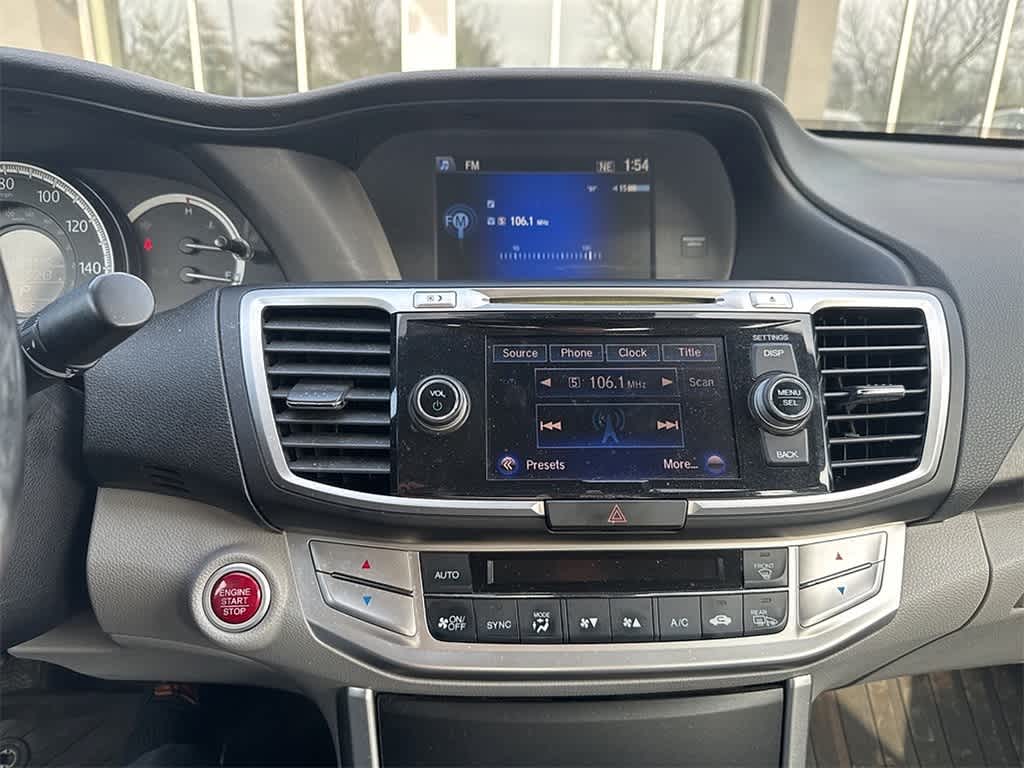 Thumbnail: 2015 Honda Accord - 13