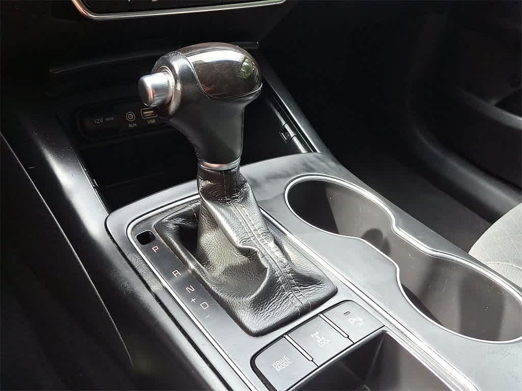 Thumbnail: 2016 Kia Sorento - 11